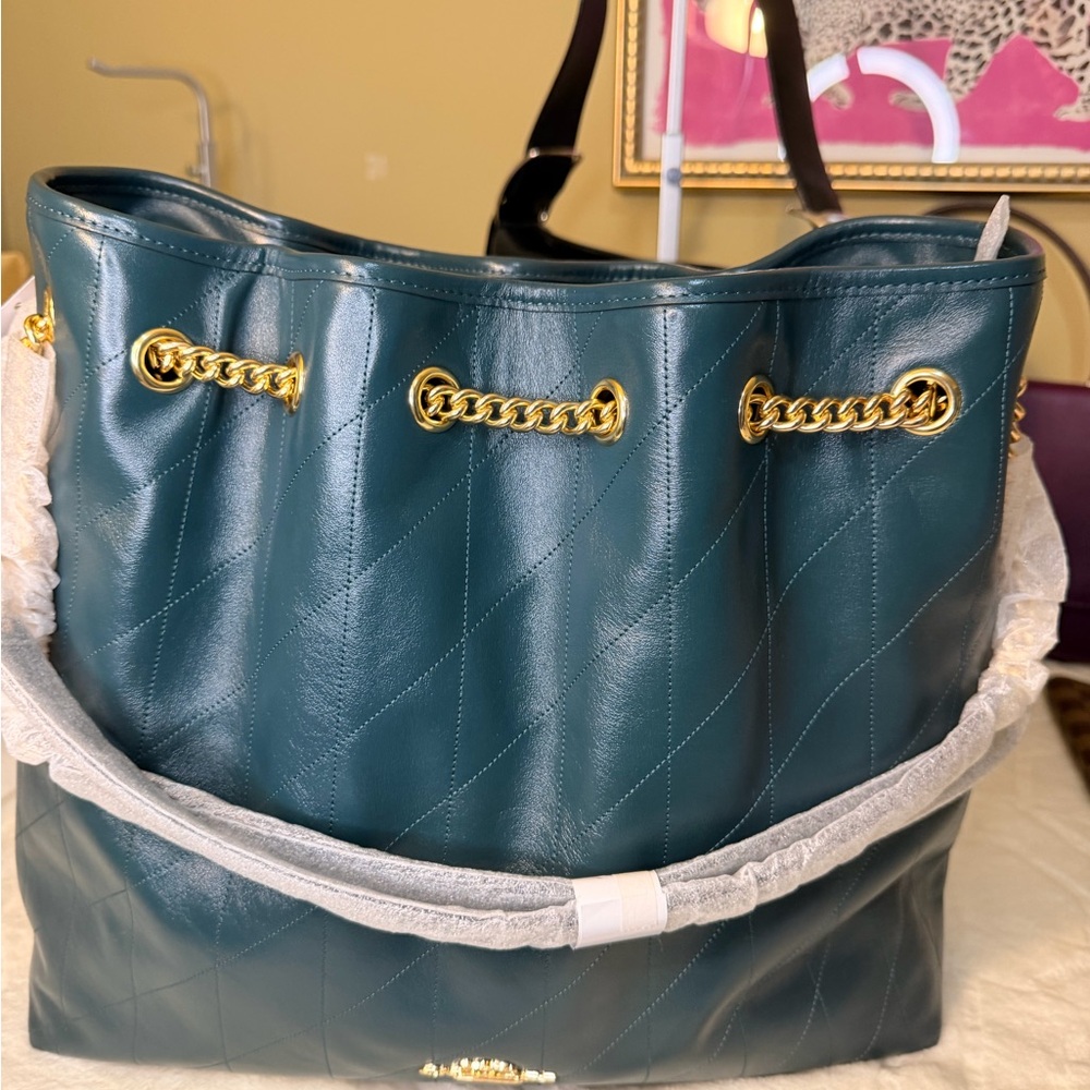 Coach Evelyn Large Shoulder Bag NWT - Picture 13 of 13